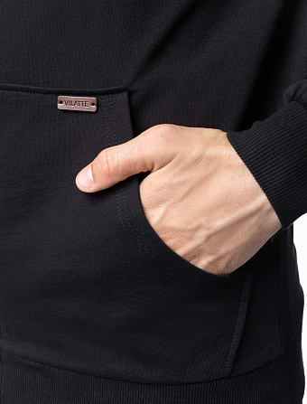 картинка Джемпер мужской черный магазин Одежда+ являющийся официальным дистрибьютором в России 